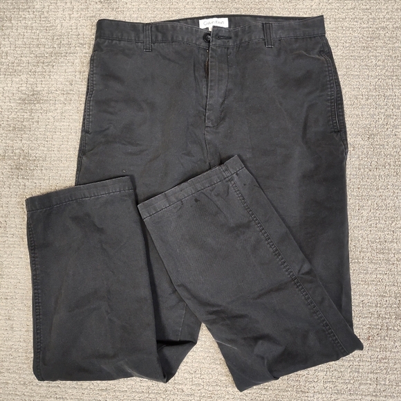 Calvin Klein Other - Men's Calvin Klein Black Chinos Flat Front Pants - Size 34W x 32L - EUC